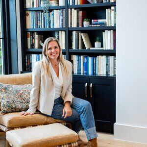 Meet your Posher, Renee